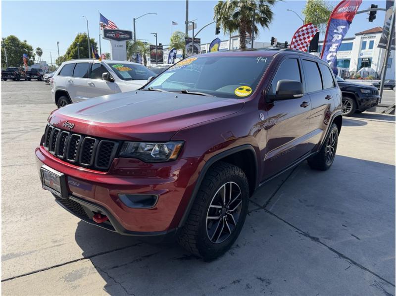 used 2020 Jeep Grand Cherokee car, priced at $16,585
