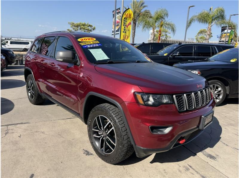 used 2020 Jeep Grand Cherokee car, priced at $16,585