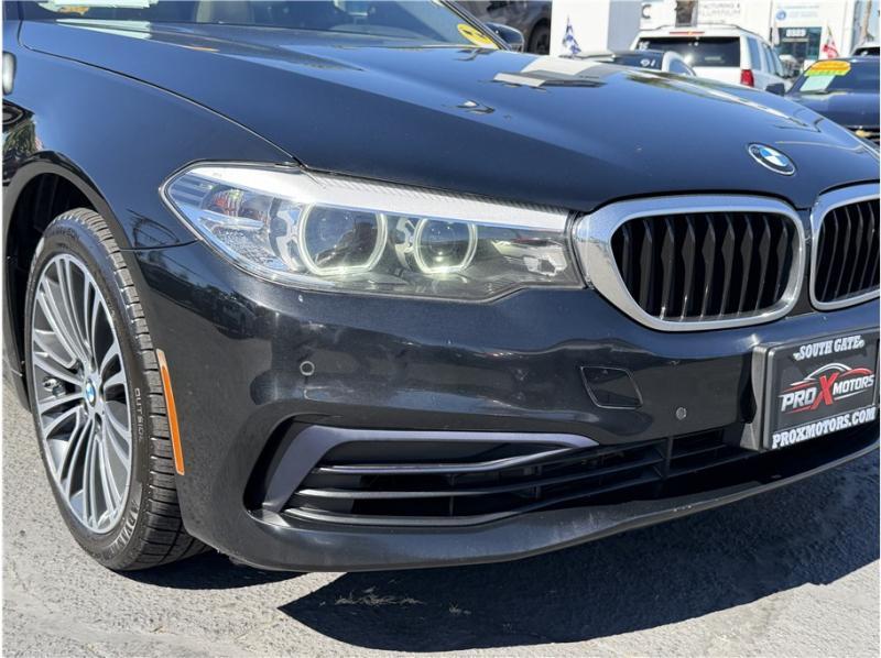 BMW 5 Series view 50