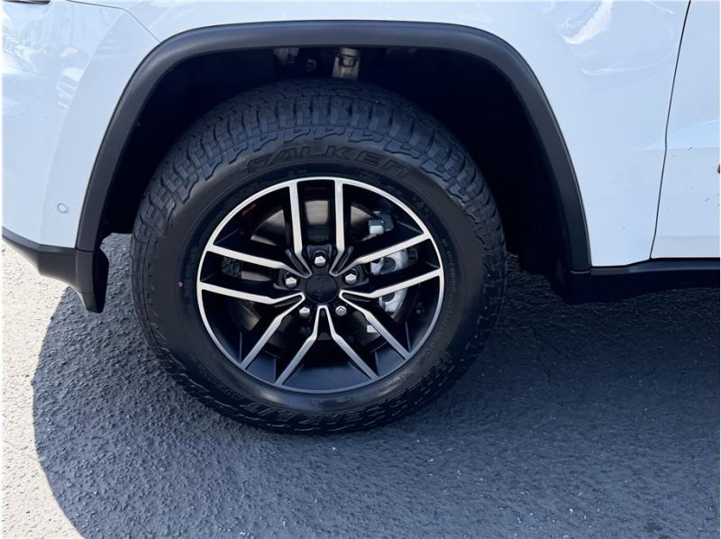used 2019 Jeep Grand Cherokee car, priced at $16,295