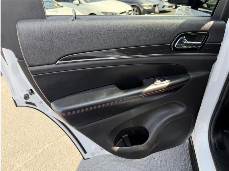 used 2019 Jeep Grand Cherokee car, priced at $16,295