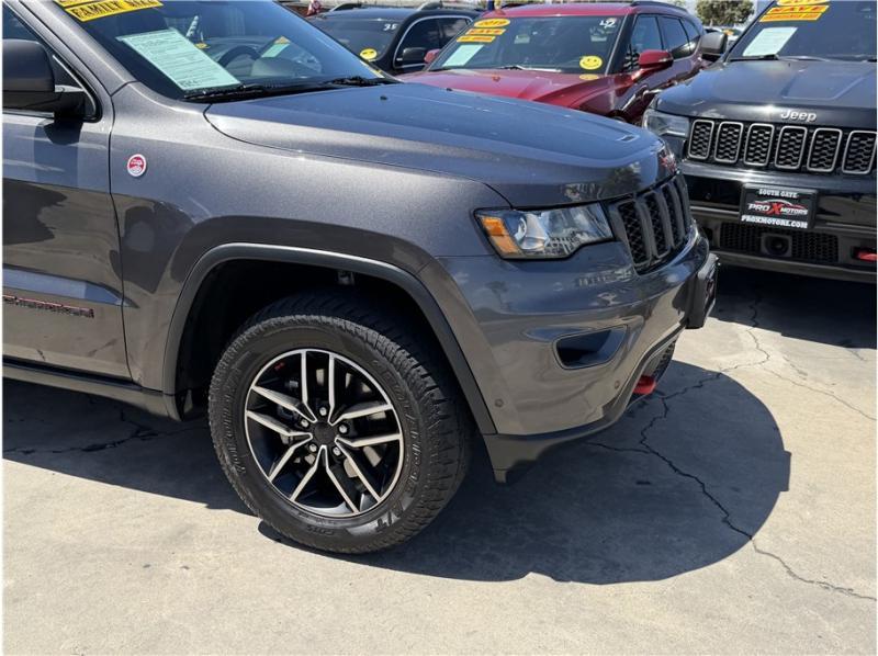 used 2020 Jeep Grand Cherokee car, priced at $19,995
