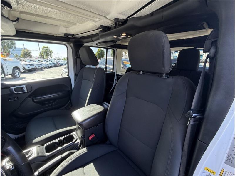 used 2019 Jeep Wrangler Unlimited car, priced at $21,995