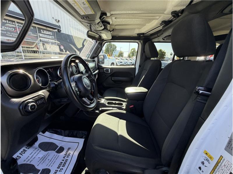 used 2019 Jeep Wrangler Unlimited car, priced at $21,995