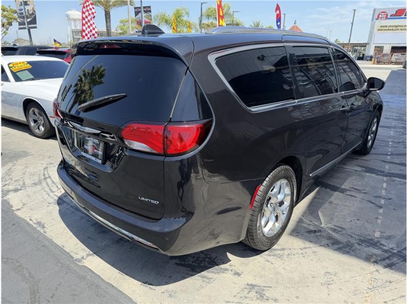 used 2018 Chrysler Pacifica car, priced at $14,995