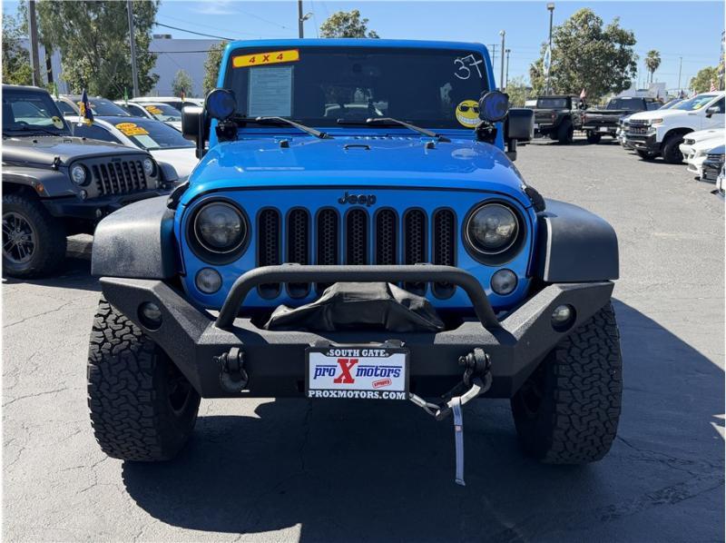 used 2015 Jeep Wrangler Unlimited car, priced at $15,395