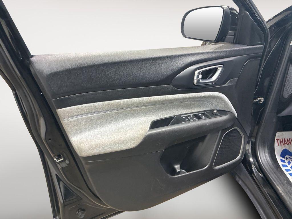 used 2022 Jeep Compass car, priced at $19,061