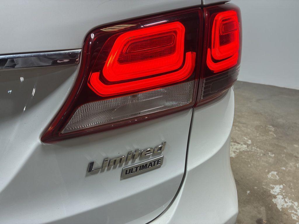 used 2017 Hyundai Santa Fe car, priced at $15,500