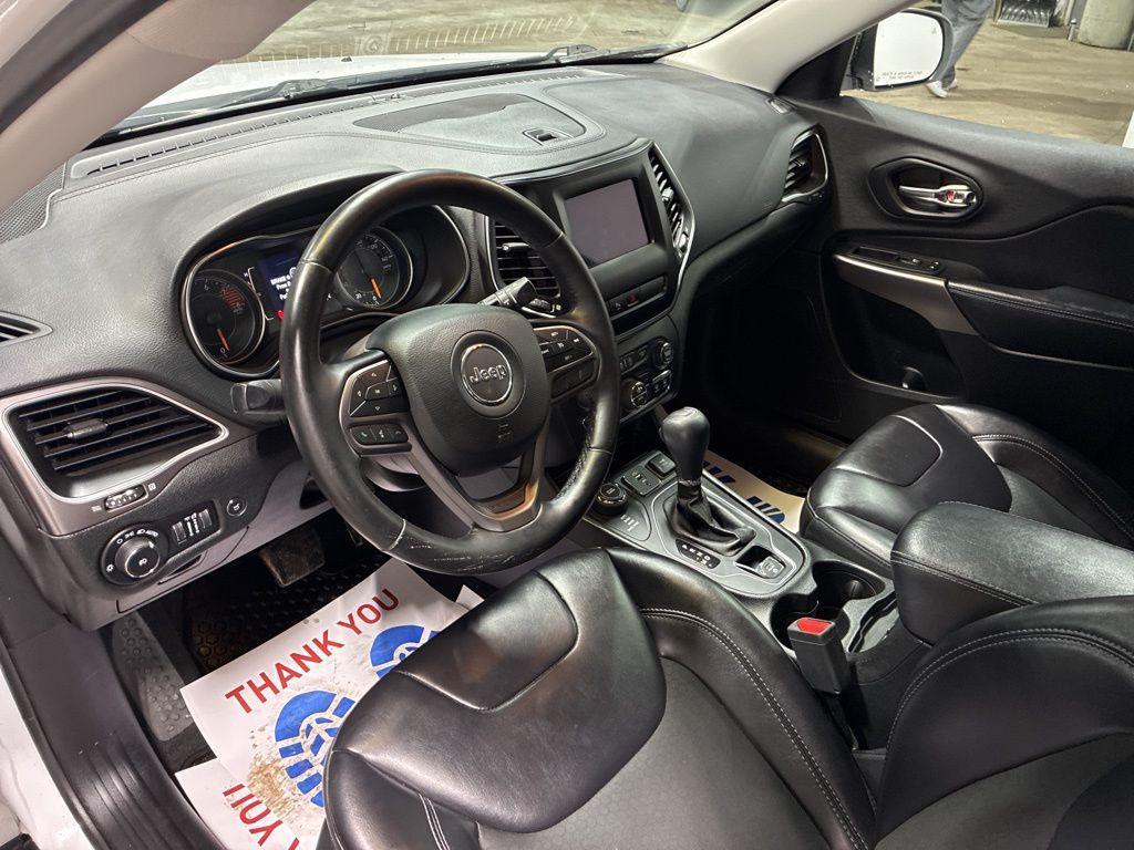 used 2019 Jeep Cherokee car, priced at $14,582