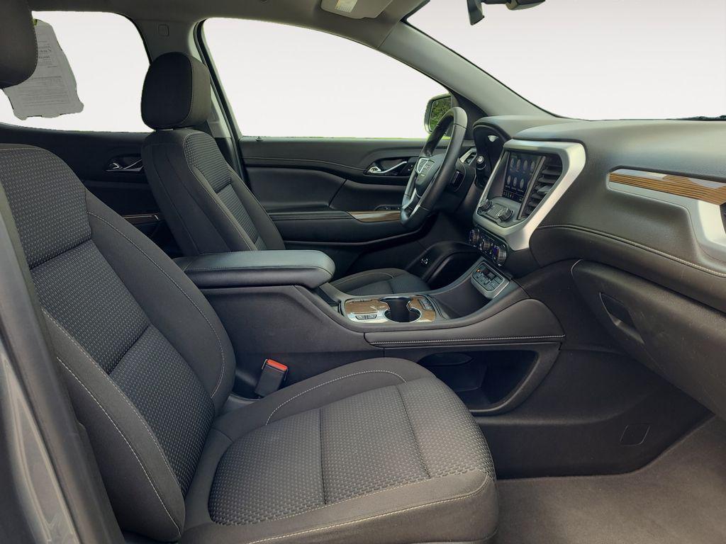 used 2021 GMC Acadia car, priced at $18,829
