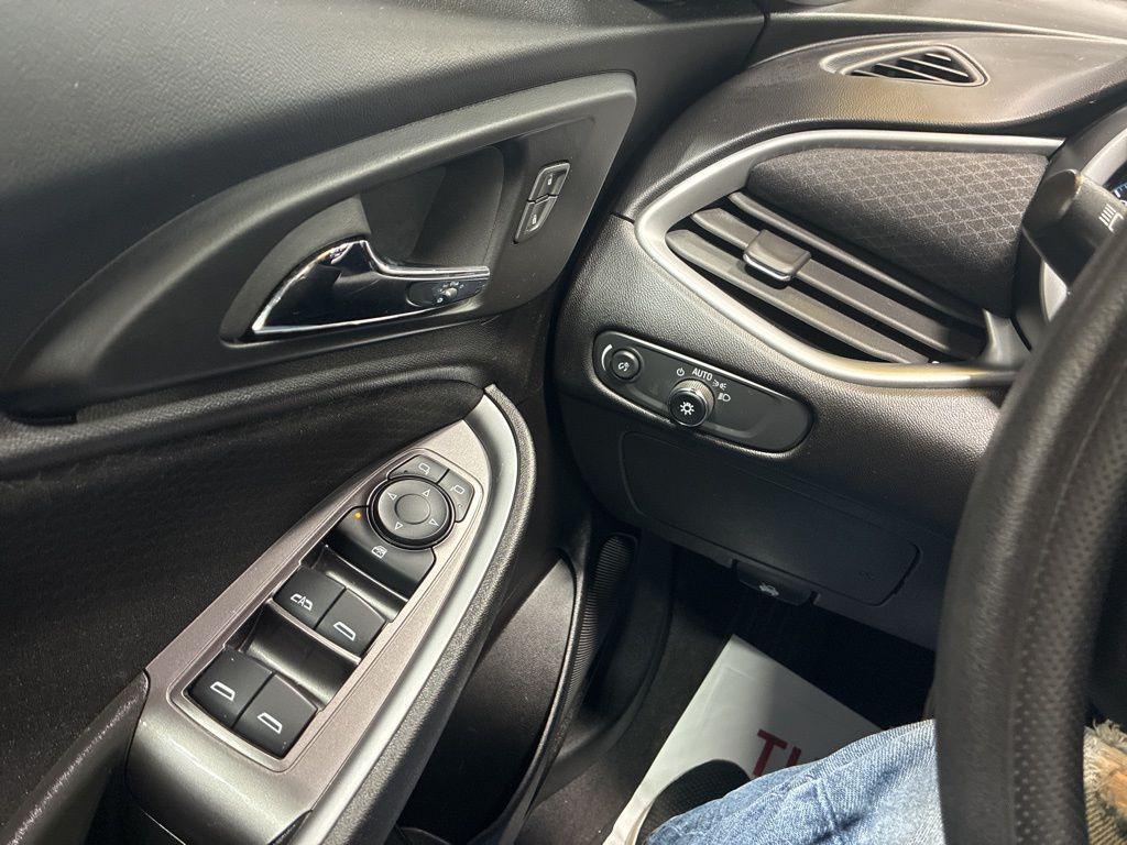 used 2024 Chevrolet Malibu car, priced at $20,195