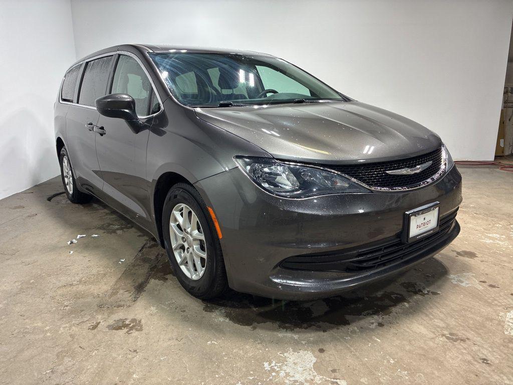 used 2017 Chrysler Pacifica car, priced at $14,500