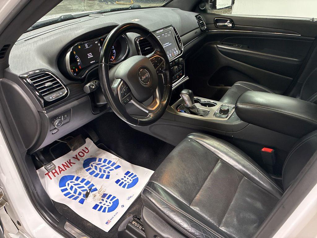 used 2021 Jeep Grand Cherokee car, priced at $17,995