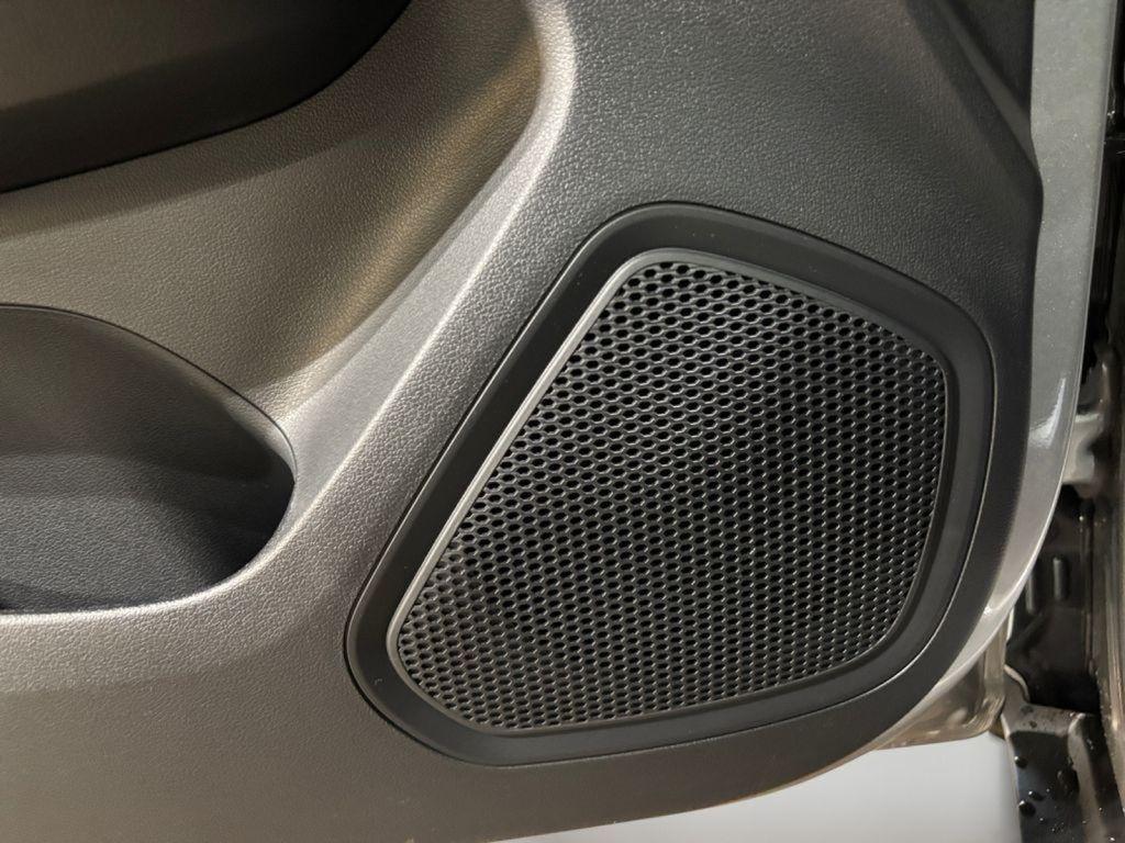 new 2025 Hyundai Venue car, priced at $22,775