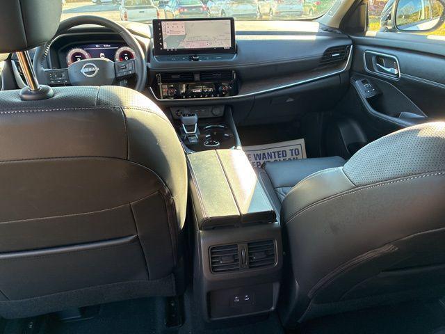 used 2025 Nissan Rogue car, priced at $35,000