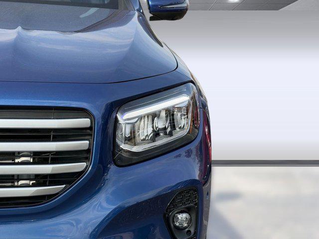 new 2026 Mercedes-Benz GLB 250 car, priced at $56,365