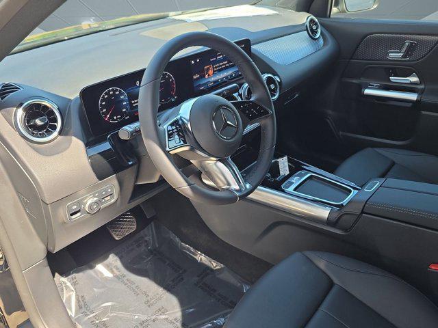 new 2025 Mercedes-Benz GLA 250 car, priced at $42,250