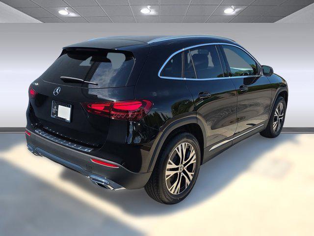 new 2025 Mercedes-Benz GLA 250 car, priced at $42,250
