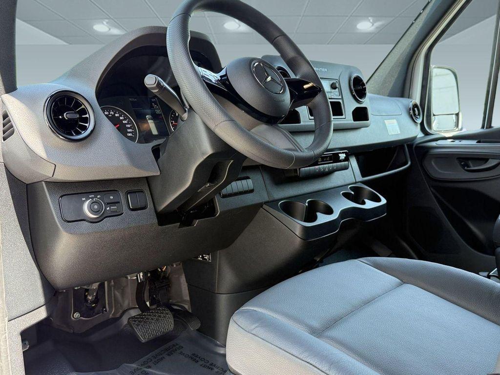 new 2025 Mercedes-Benz Sprinter 2500 car, priced at $55,256