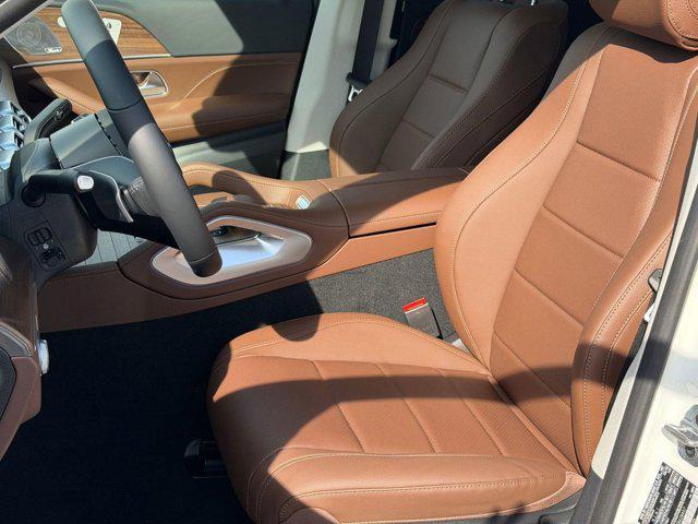 new 2026 Mercedes-Benz GLS 450 car, priced at $93,785