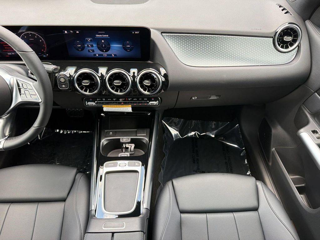new 2026 Mercedes-Benz GLA 250 car, priced at $46,960