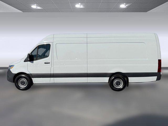 new 2025 Mercedes-Benz Sprinter 2500 car, priced at $70,178