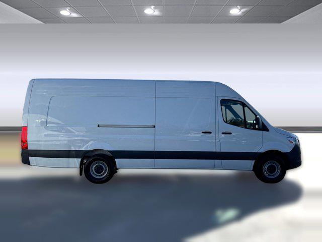 new 2025 Mercedes-Benz Sprinter 2500 car, priced at $70,178