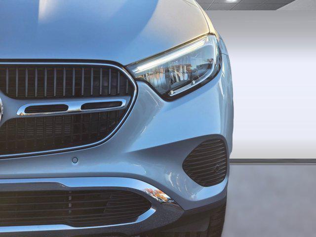 new 2026 Mercedes-Benz GLC 300 car, priced at $62,300