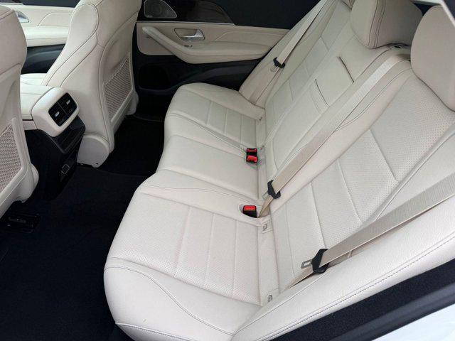 new 2026 Mercedes-Benz GLE 450 car, priced at $82,125