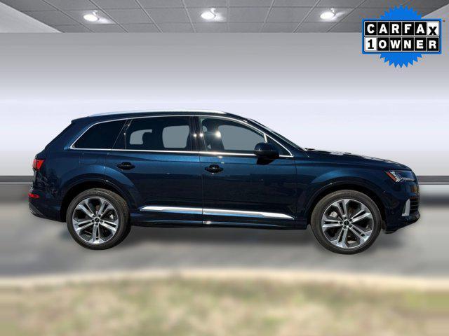 used 2024 Audi Q7 car, priced at $42,998