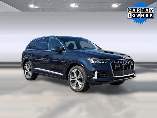 used 2024 Audi Q7 car, priced at $42,998