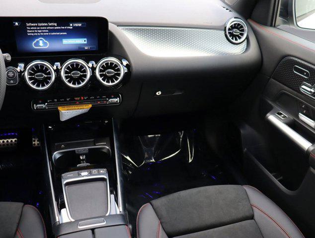 new 2025 Mercedes-Benz GLA 250 car, priced at $53,505