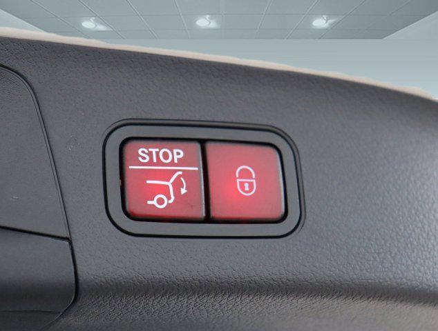 new 2025 Mercedes-Benz GLA 250 car, priced at $53,505