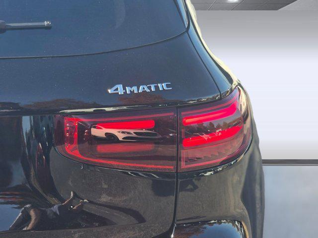 new 2026 Mercedes-Benz GLB 250 car, priced at $55,615