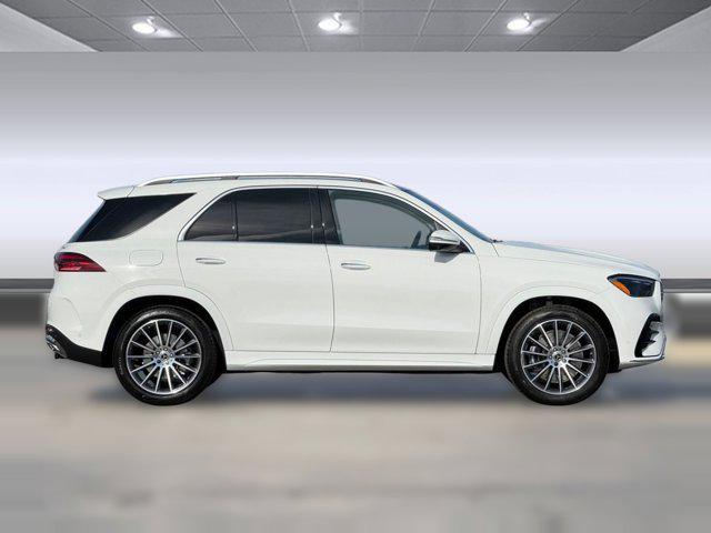 new 2026 Mercedes-Benz GLE 450 car, priced at $77,375