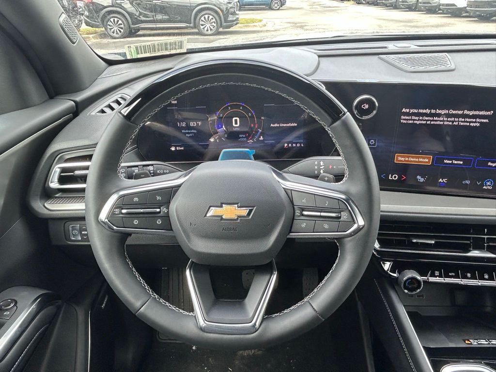 new 2026 Chevrolet Traverse car, priced at $44,155