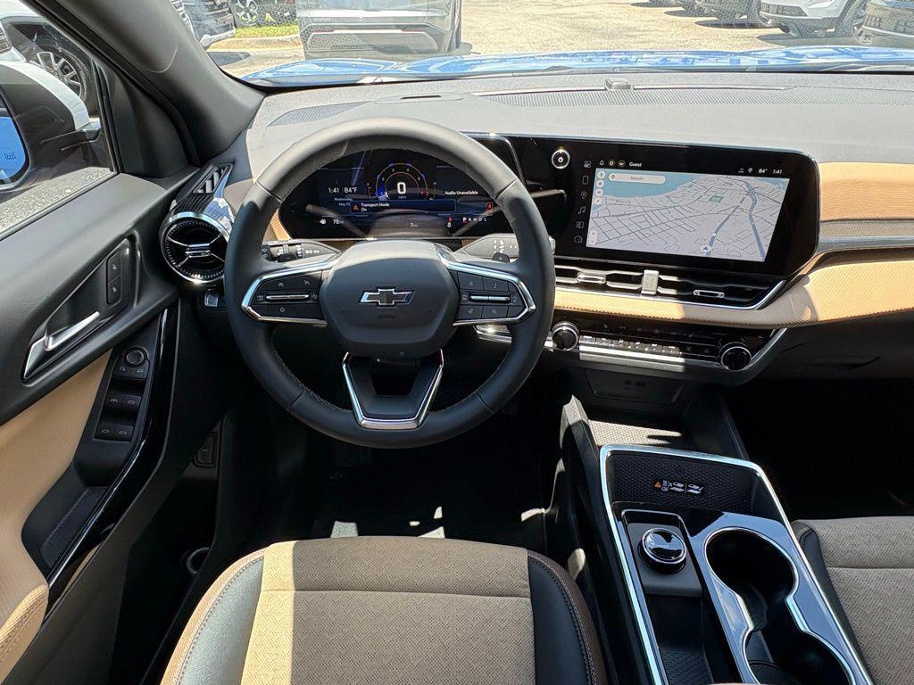 new 2026 Chevrolet Equinox car, priced at $30,256