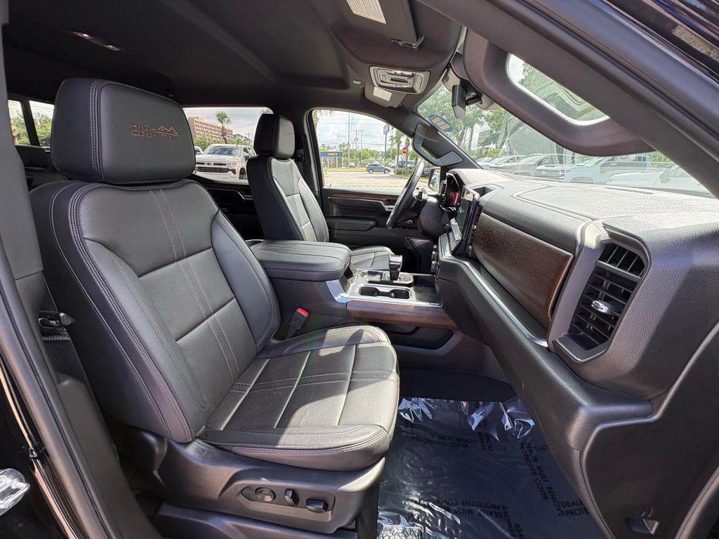 used 2024 Chevrolet Silverado 1500 car, priced at $52,998