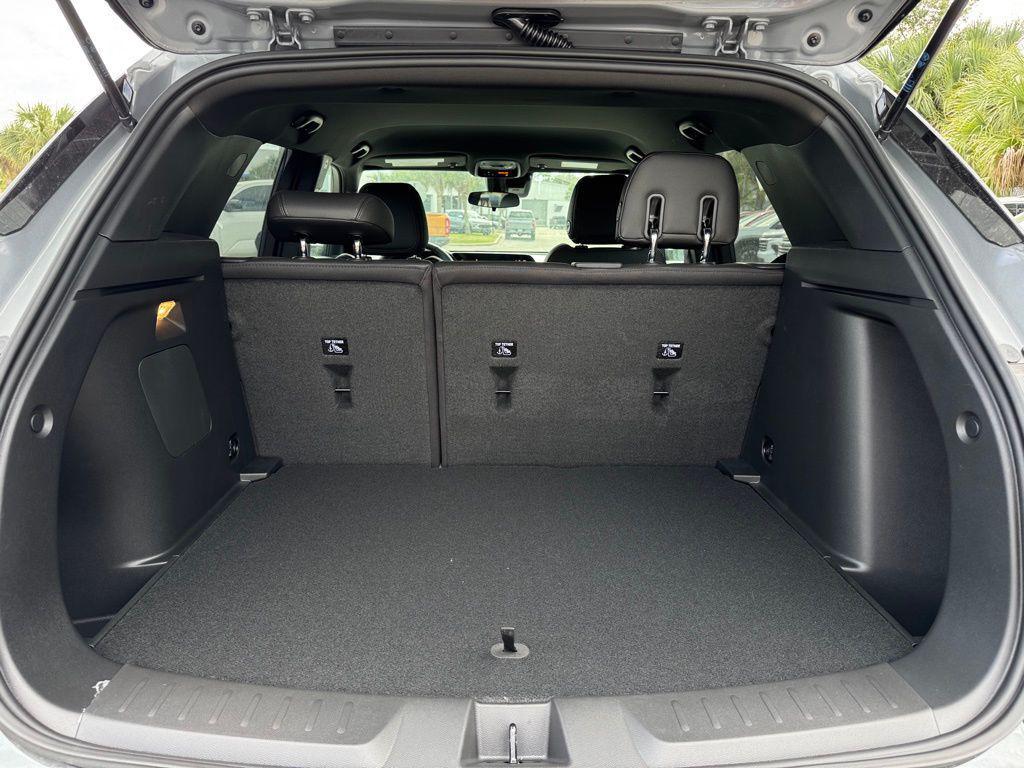 new 2026 Chevrolet TrailBlazer car, priced at $26,452