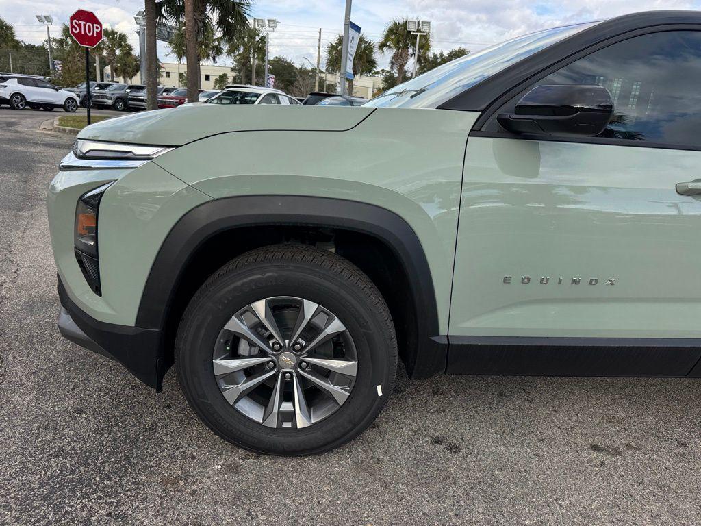 new 2026 Chevrolet Equinox car, priced at $33,040