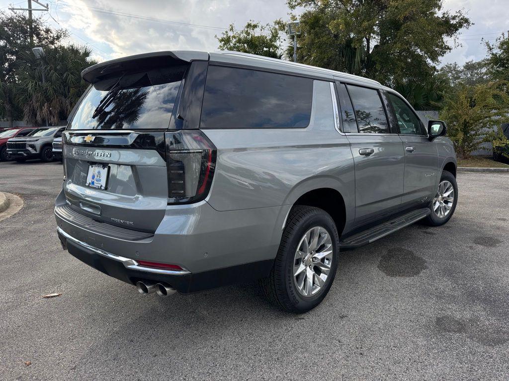 new 2025 Chevrolet Suburban car, priced at $70,971