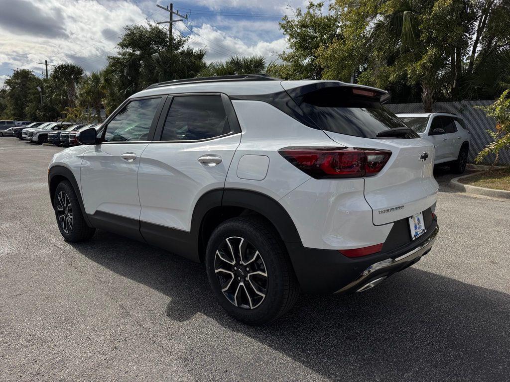 new 2026 Chevrolet TrailBlazer car, priced at $29,584