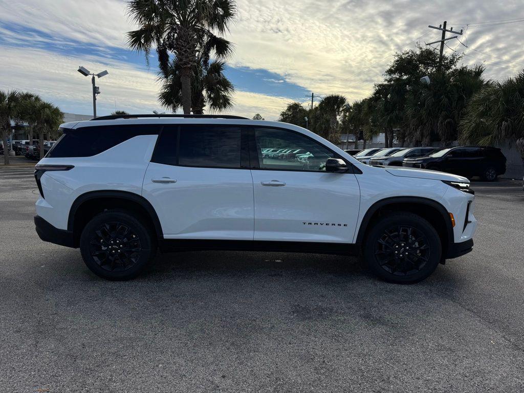 new 2026 Chevrolet Traverse car, priced at $48,524