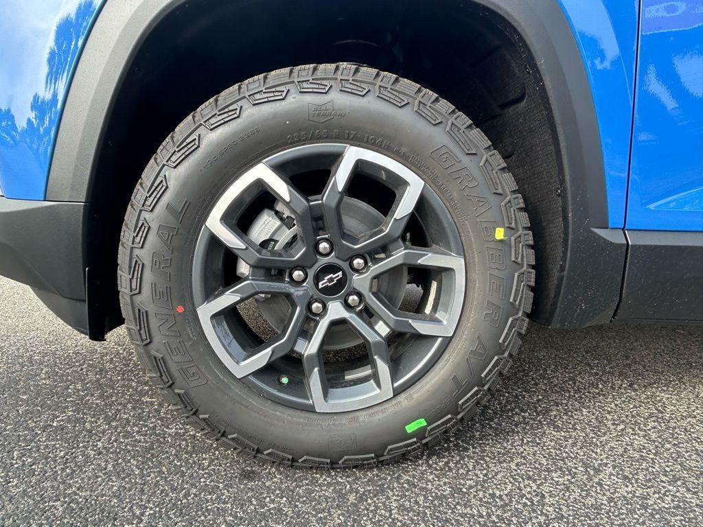 new 2026 Chevrolet Equinox car, priced at $33,831