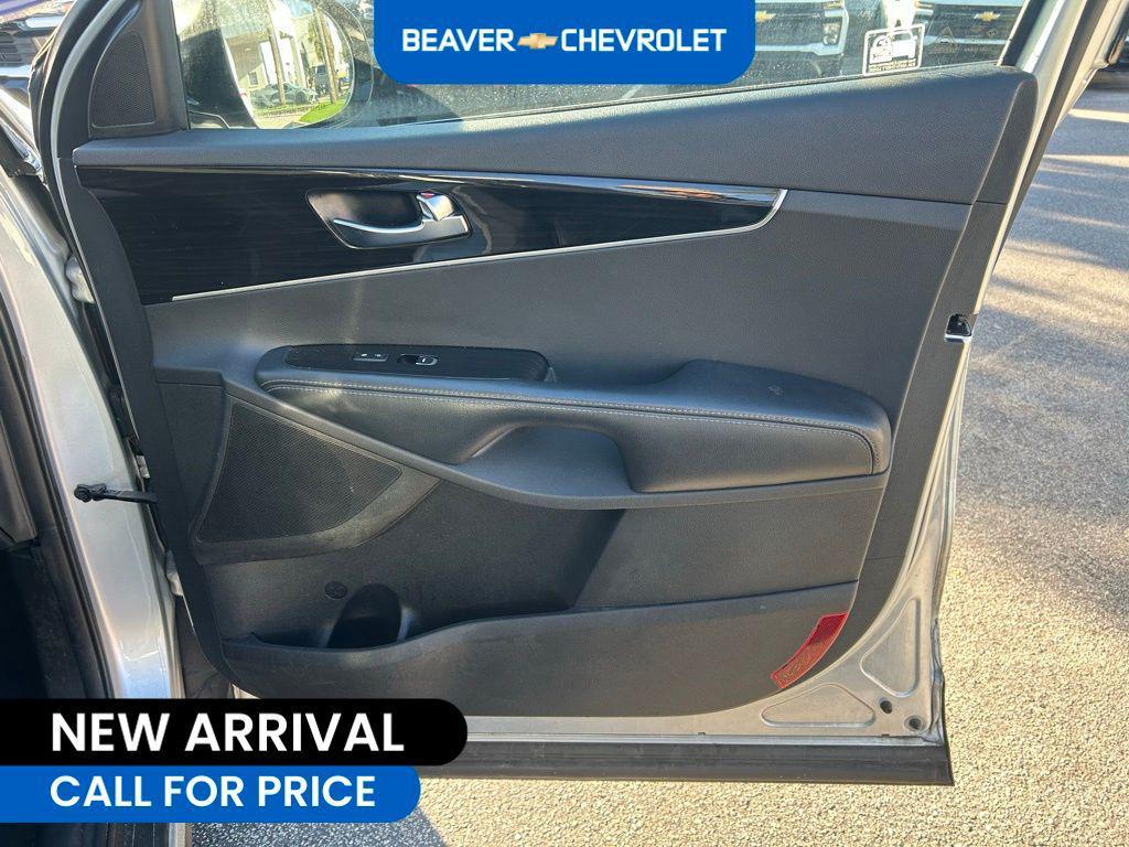 used 2020 Kia Sorento car, priced at $14,000