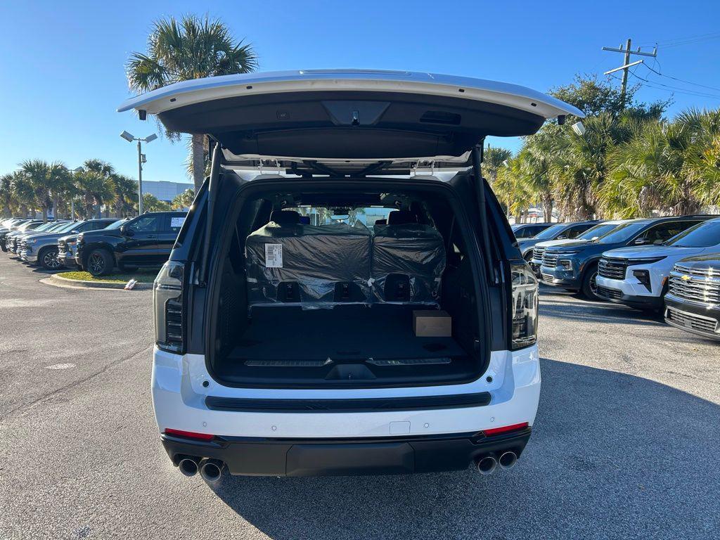 new 2026 Chevrolet Suburban car, priced at $88,700