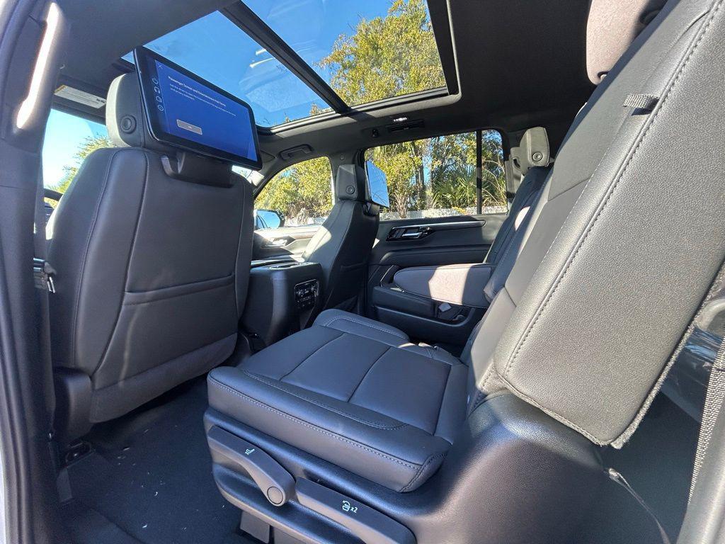 new 2026 Chevrolet Suburban car, priced at $88,700