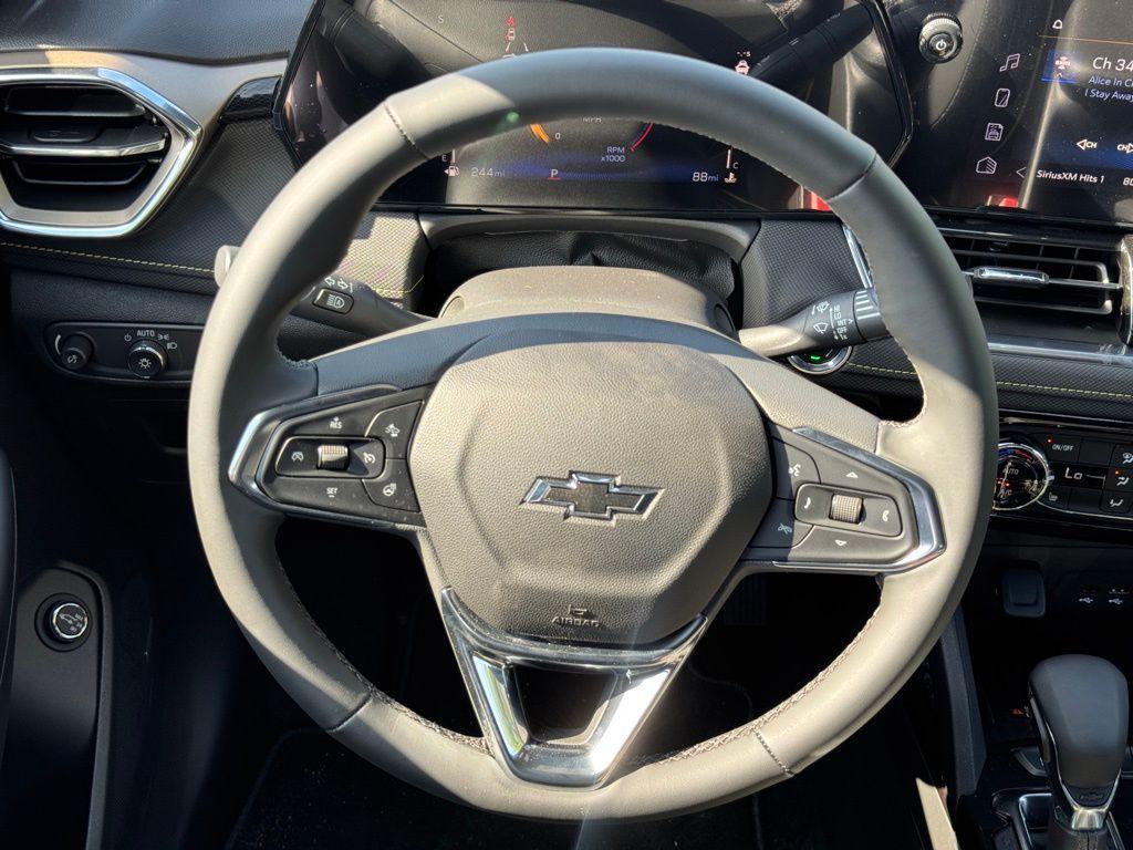 new 2025 Chevrolet TrailBlazer car, priced at $33,720