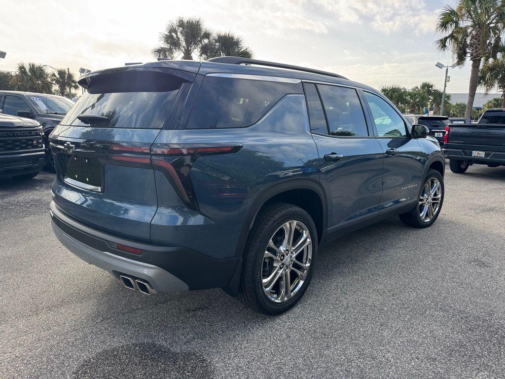 new 2025 Chevrolet Traverse car, priced at $48,200