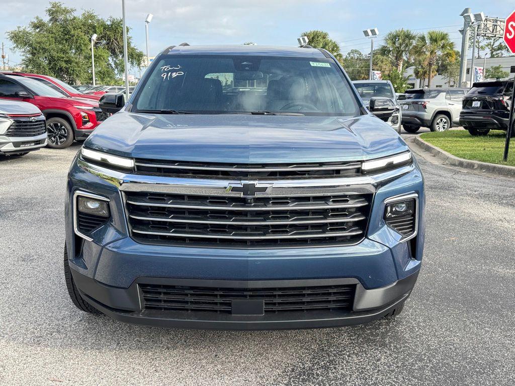 new 2025 Chevrolet Traverse car, priced at $48,200